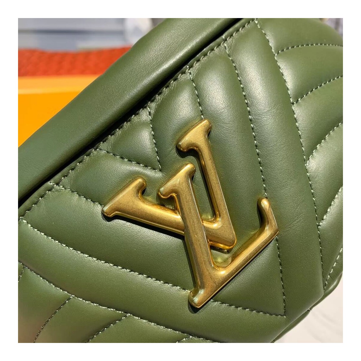 Louis Vuitton New Wave Leather Bumbag M53750