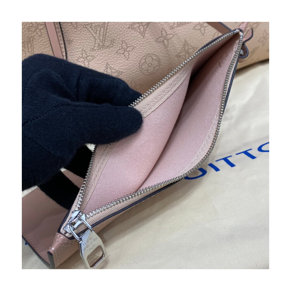 Louis Vuitton Hina MM M54354