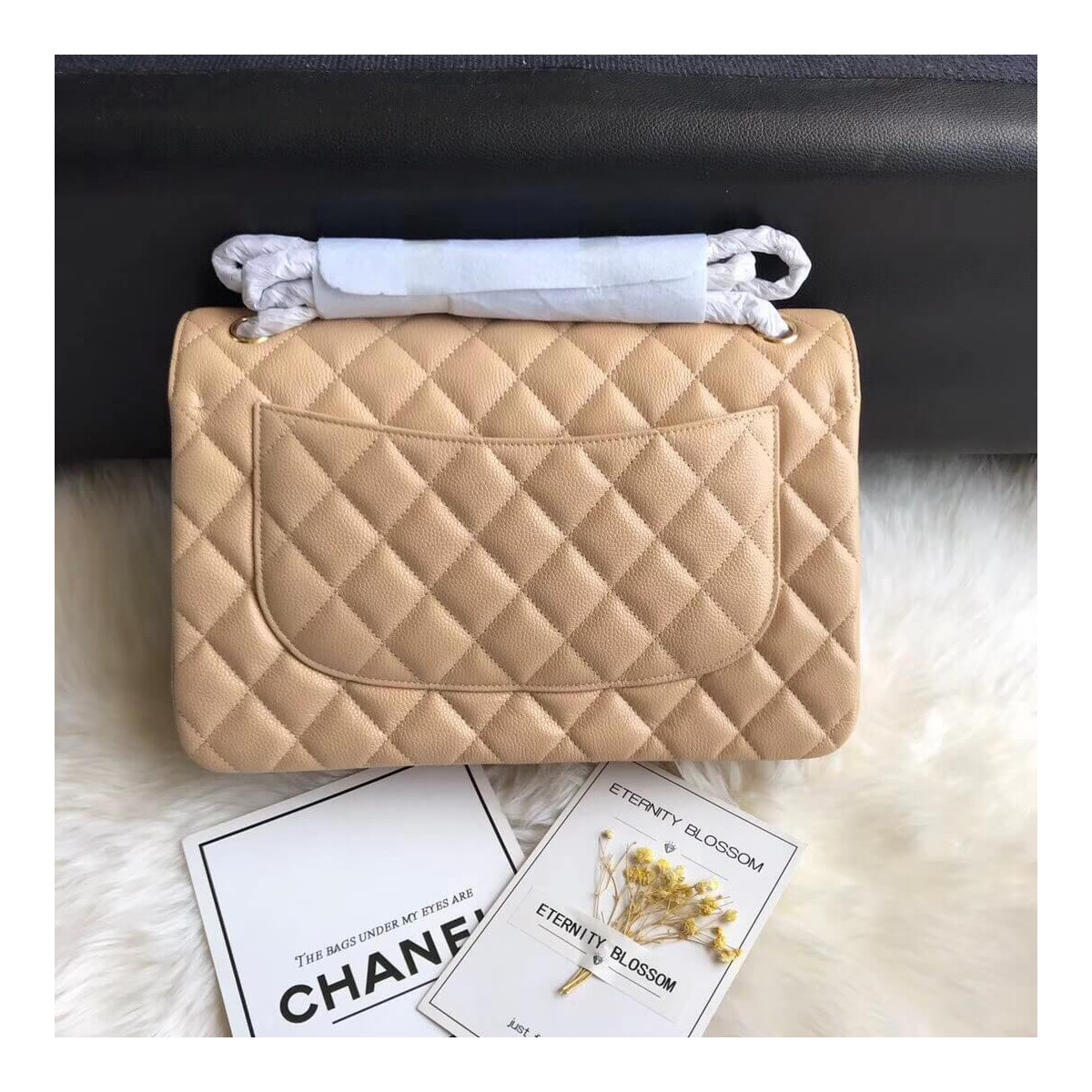 Chanel Caviar Calfskin 30cm Classic Flap Bag A01113