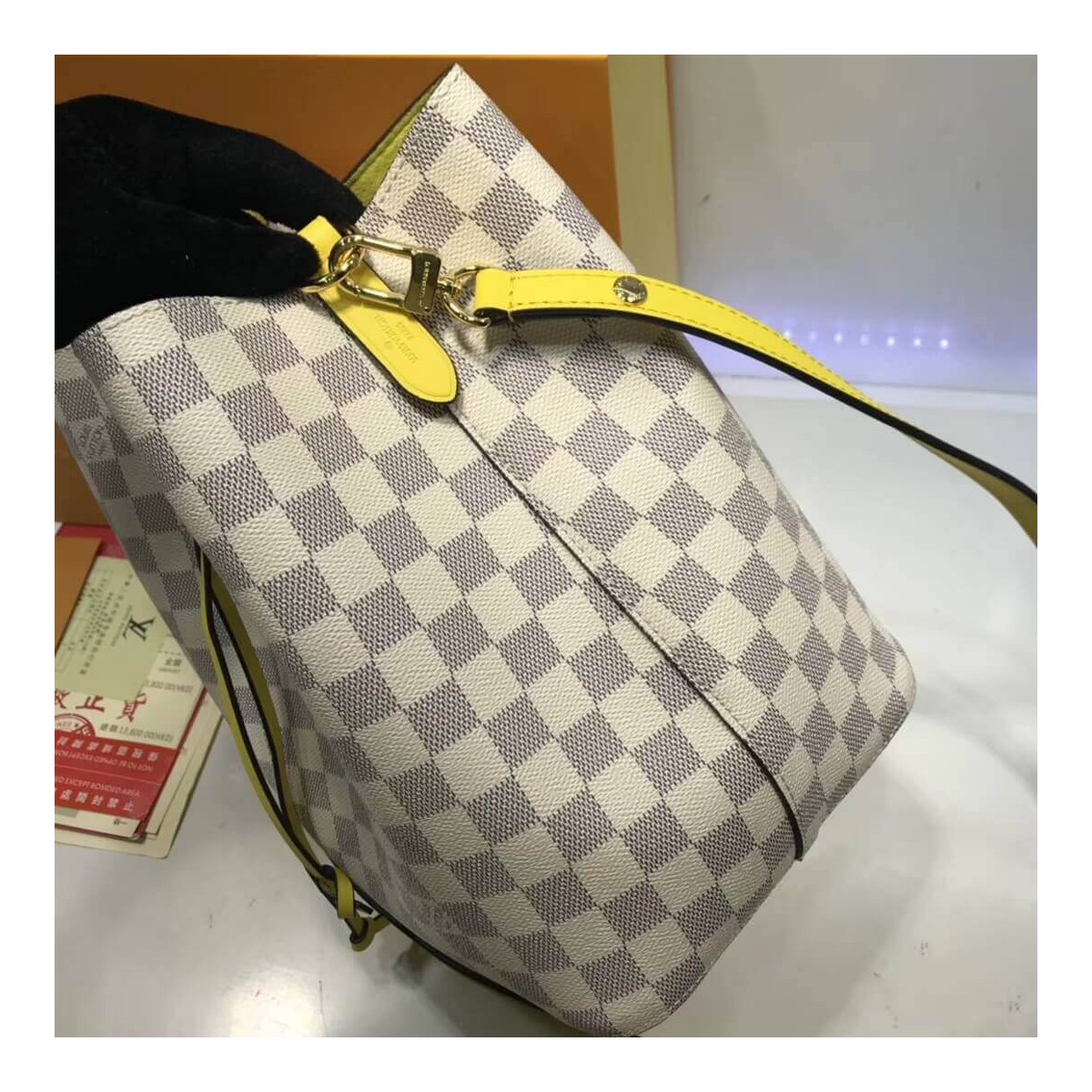 Louis Vuitton Damier Azur NeoNoe N40513