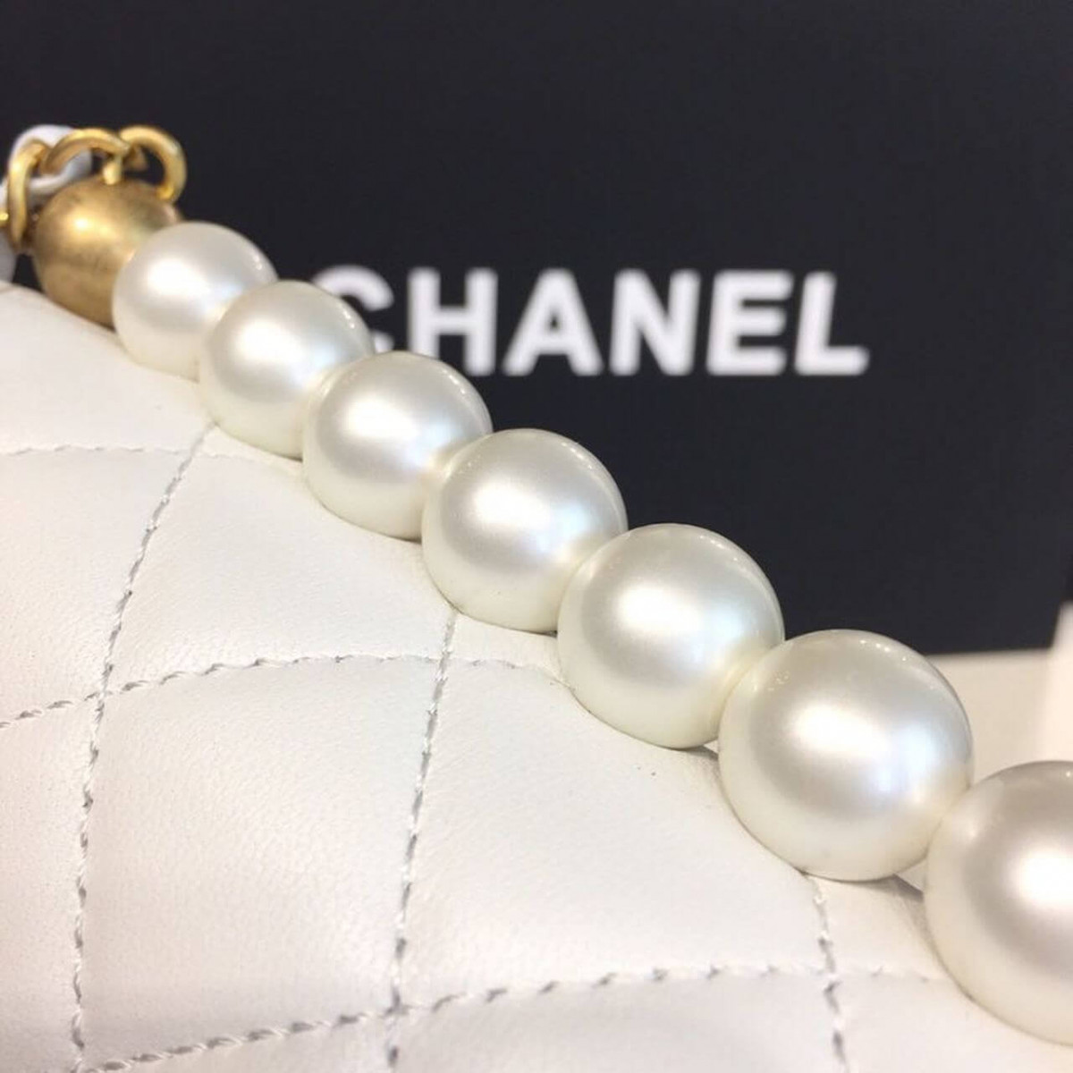 Chanel Pearl Chain Flap Bag  AS0585