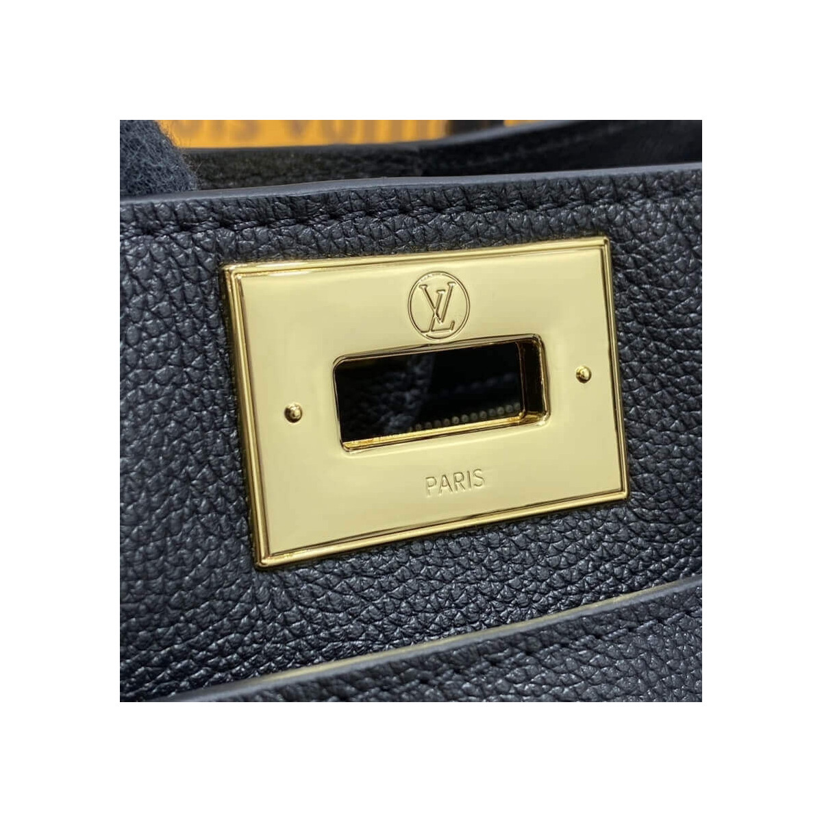 Louis Vuitton On My Side PM M57728