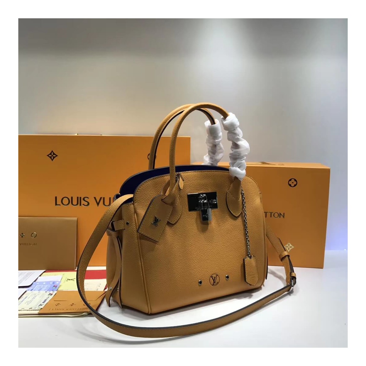 Louis Vuitton Calf Leather Milla PM M51684