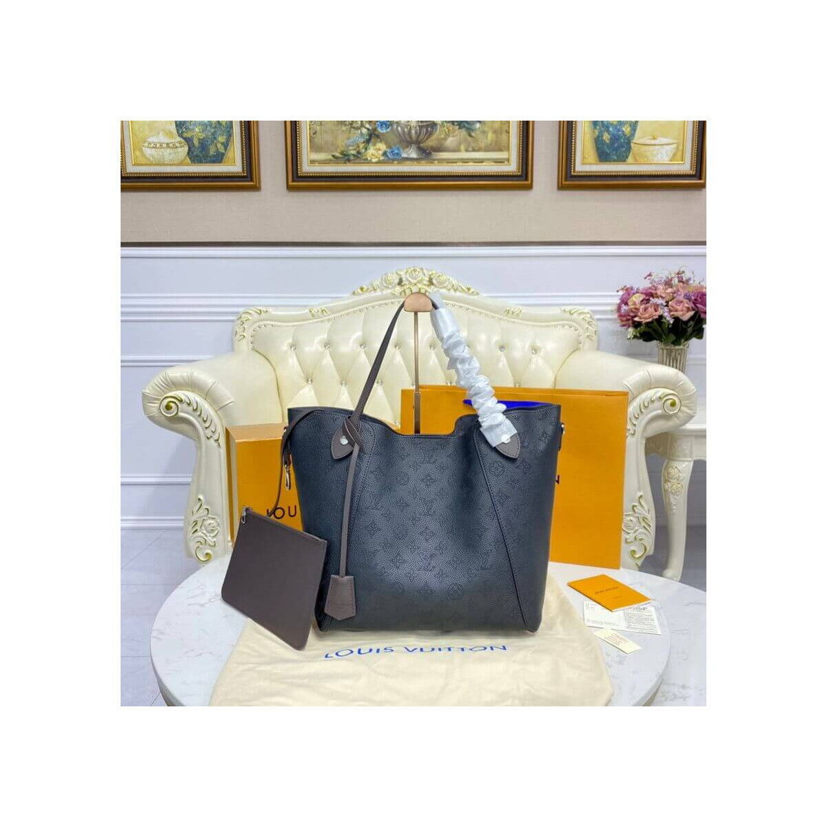 Louis Vuitton Hina MM M54354