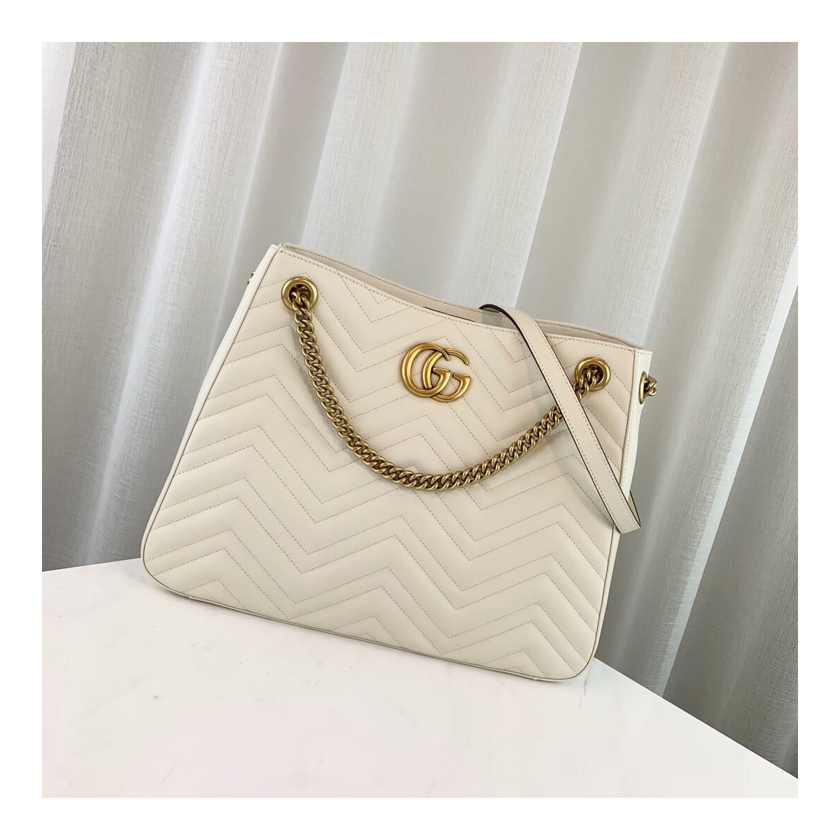 Gucci GG Marmont Matelasse Shoulder Bag 453569