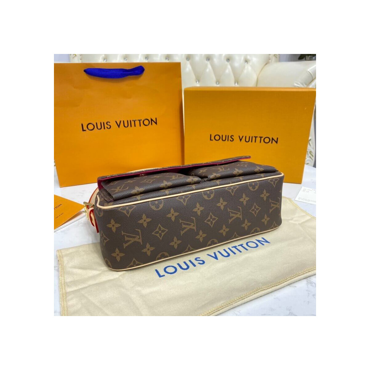 Louis Vuitton Monogram Viva Cite MM M51164