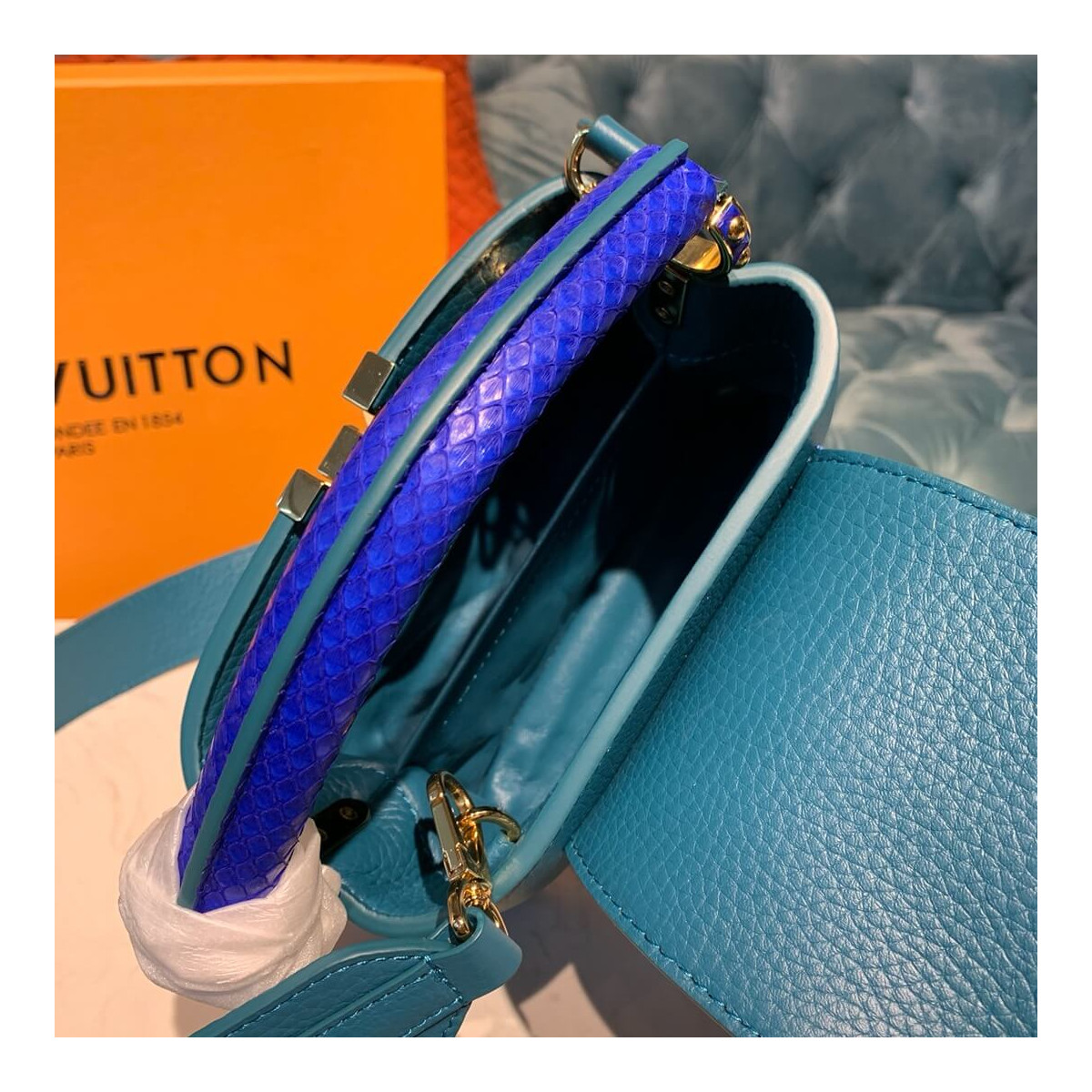 Louis Vuitton Taurillon And Python Leather Capucines Mini N97075