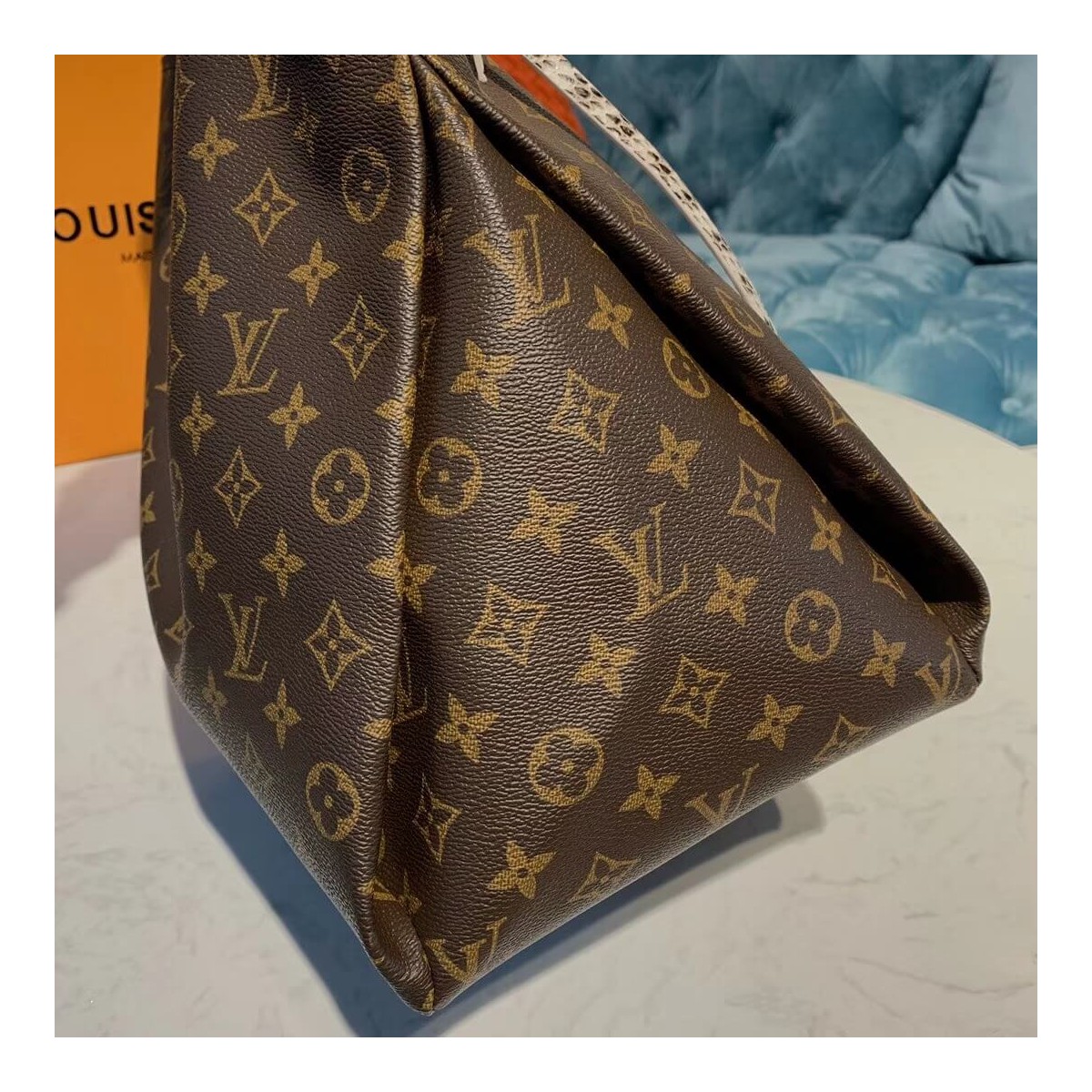 Louis Vuitton Monogram Canvas And Python Artsy MM M44010