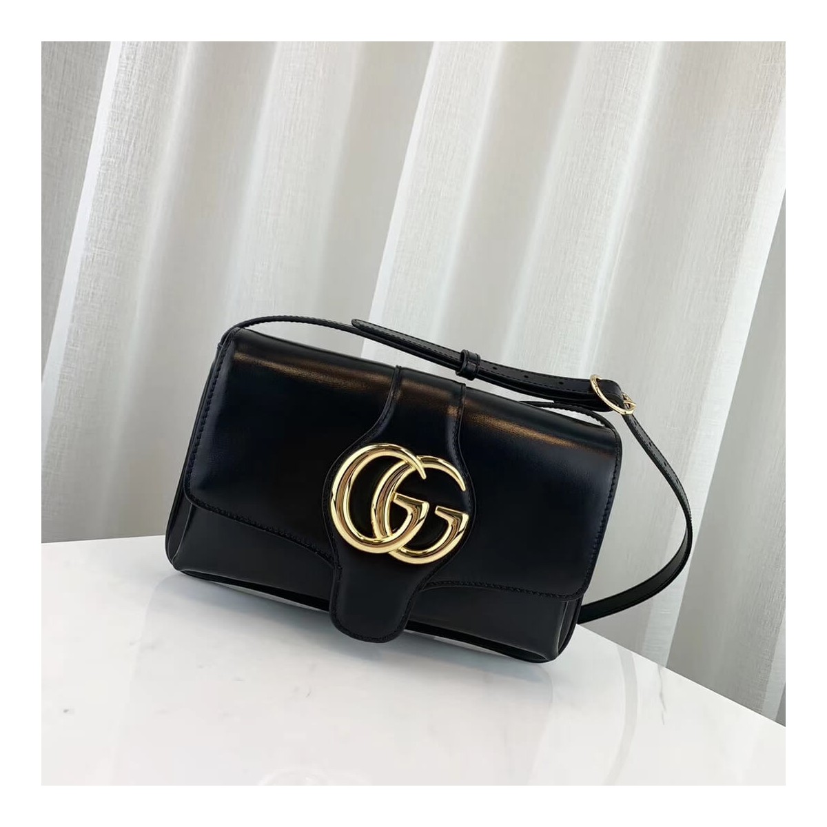 Gucci Arli Small Shoulder Bag 550129