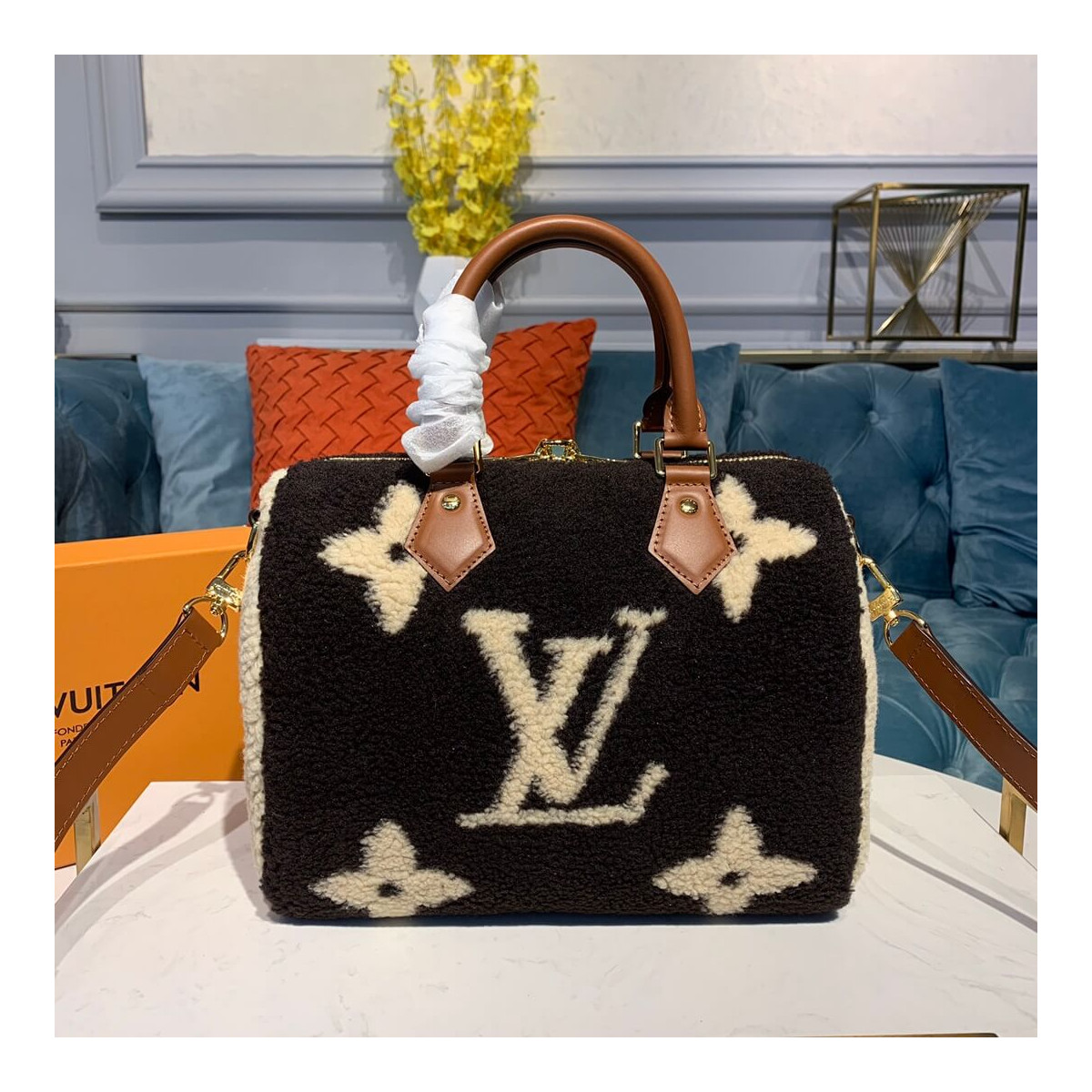 Louis Vuitton Speedy Bandouliere 25 M55422 M55423