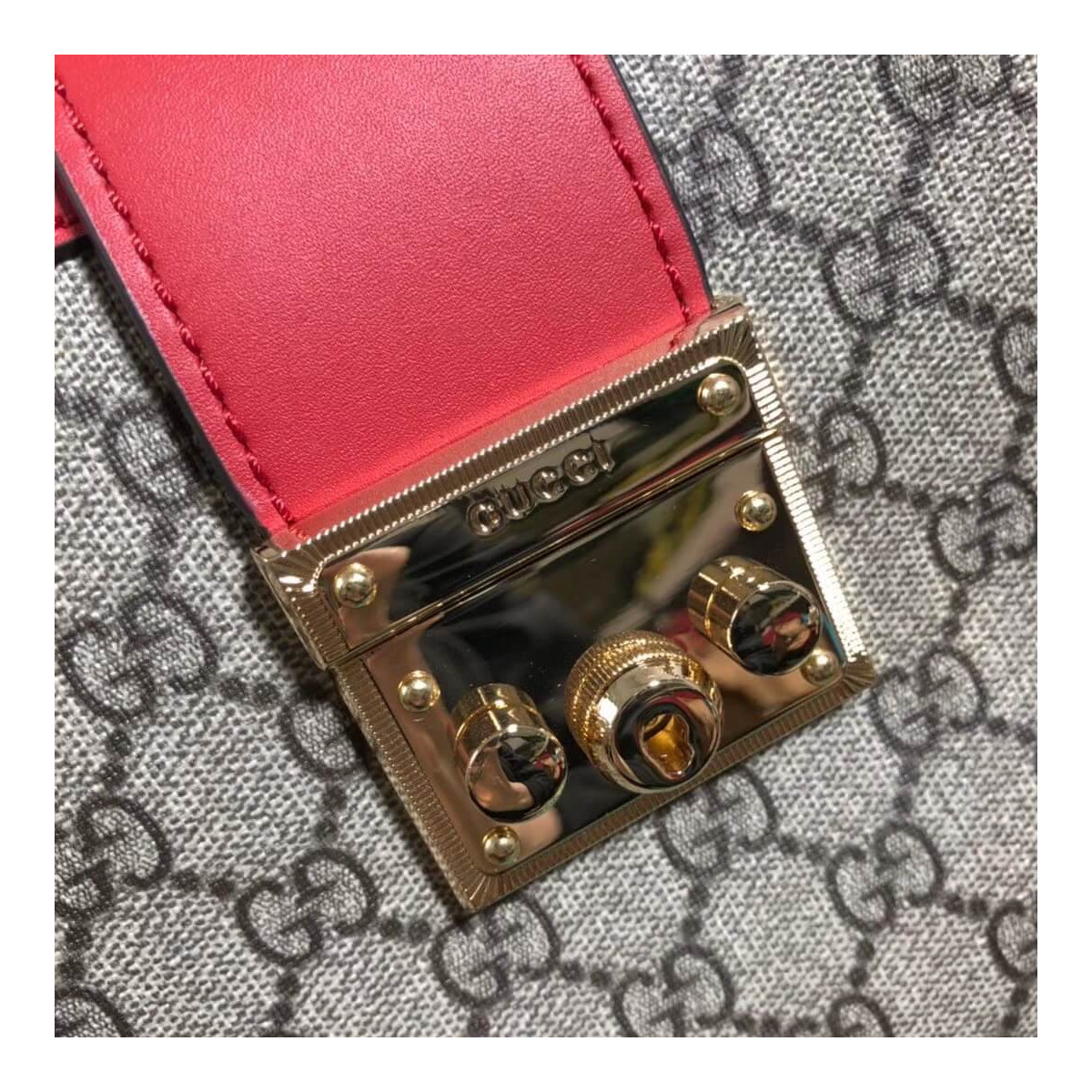 Gucci Padlock Medium GG Shoulder Bag 479197