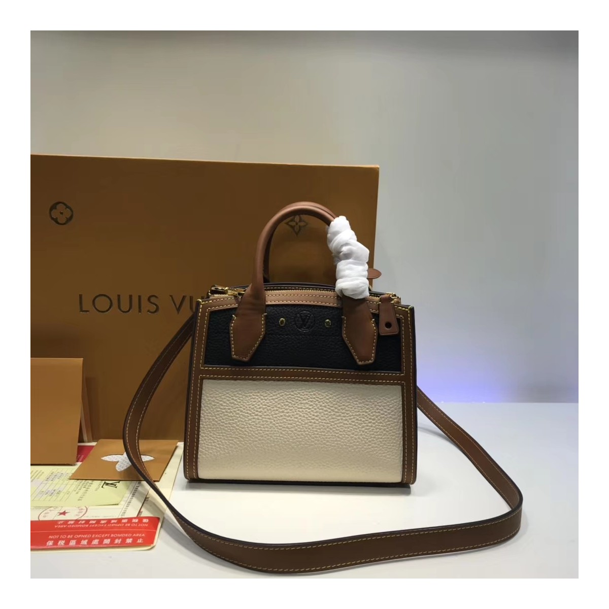 Louis Vuitton City Steamer MiNi M55099