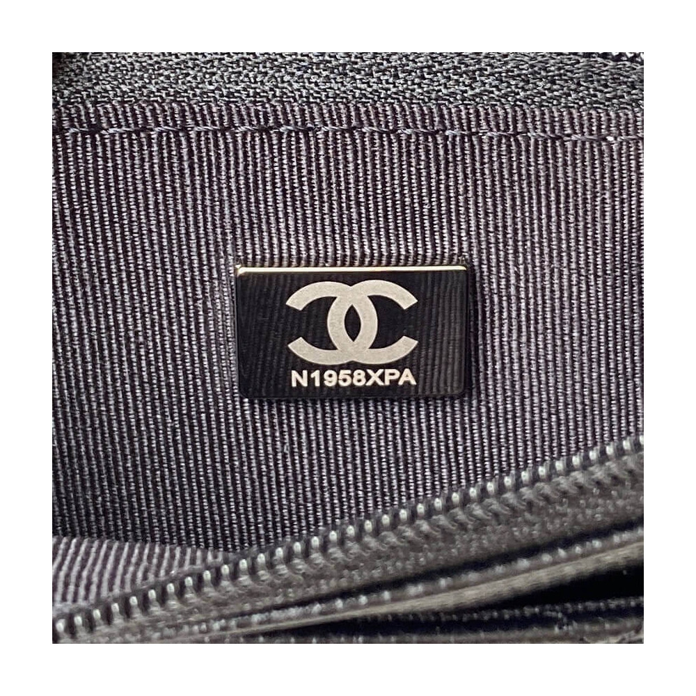 Chanel Caviar Calfskin WOC Wallet On Chain AP2400