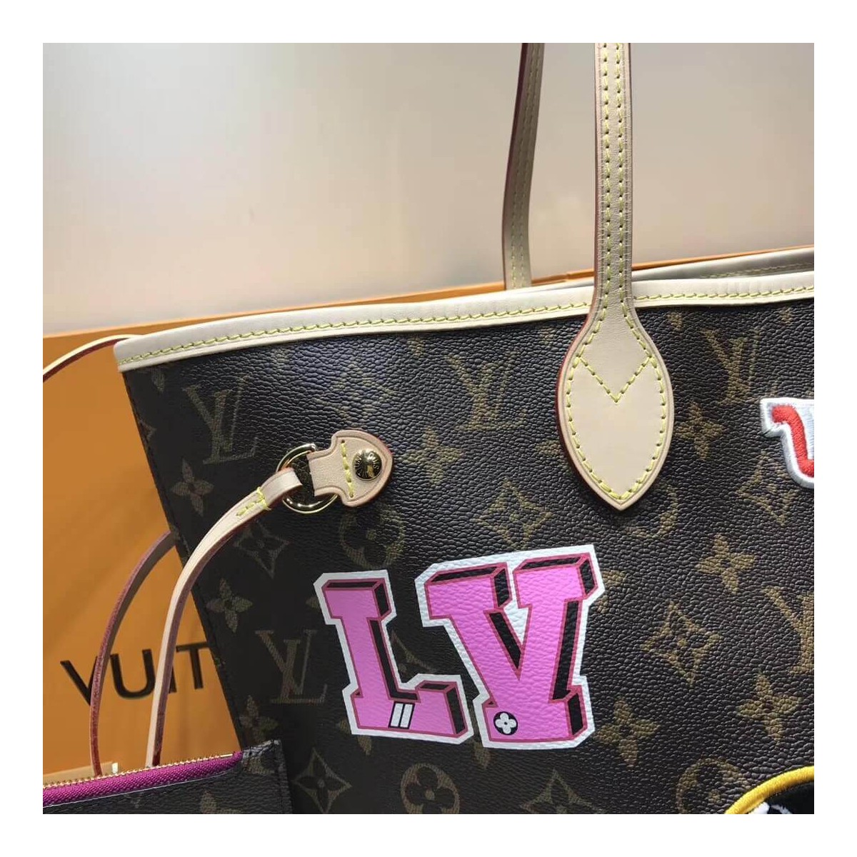 Louis Vuitton Monogram Canvas Neverfull MM M43988