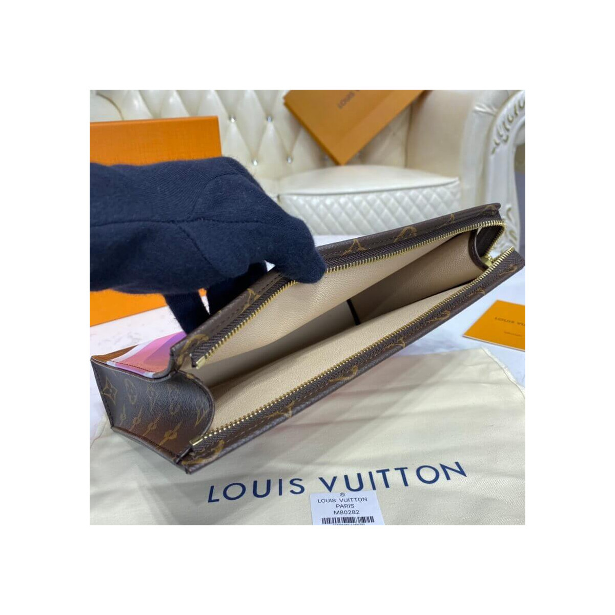 Louis Vuitton Game On Toiletry Pouch 26 M80282