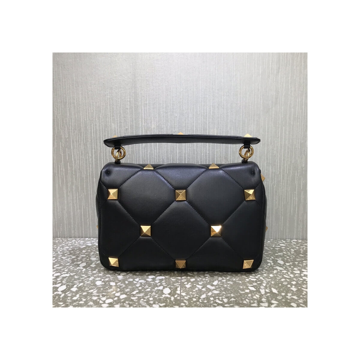 Valentino Large Roman Stud The Shoulder Bag In Nappa With Chain 1189L