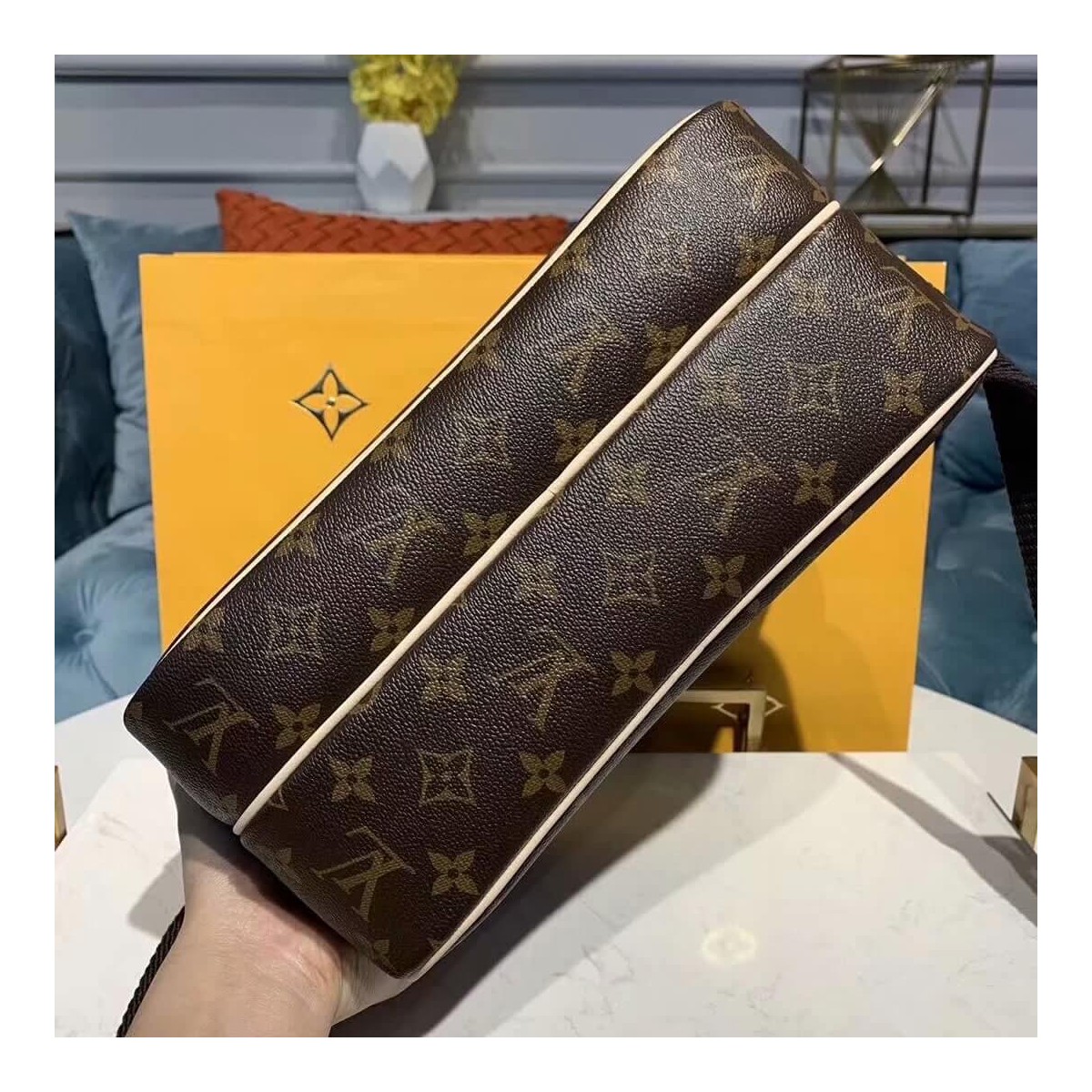 Louis Vuitton Monogram Cavas Reporter PM M45254