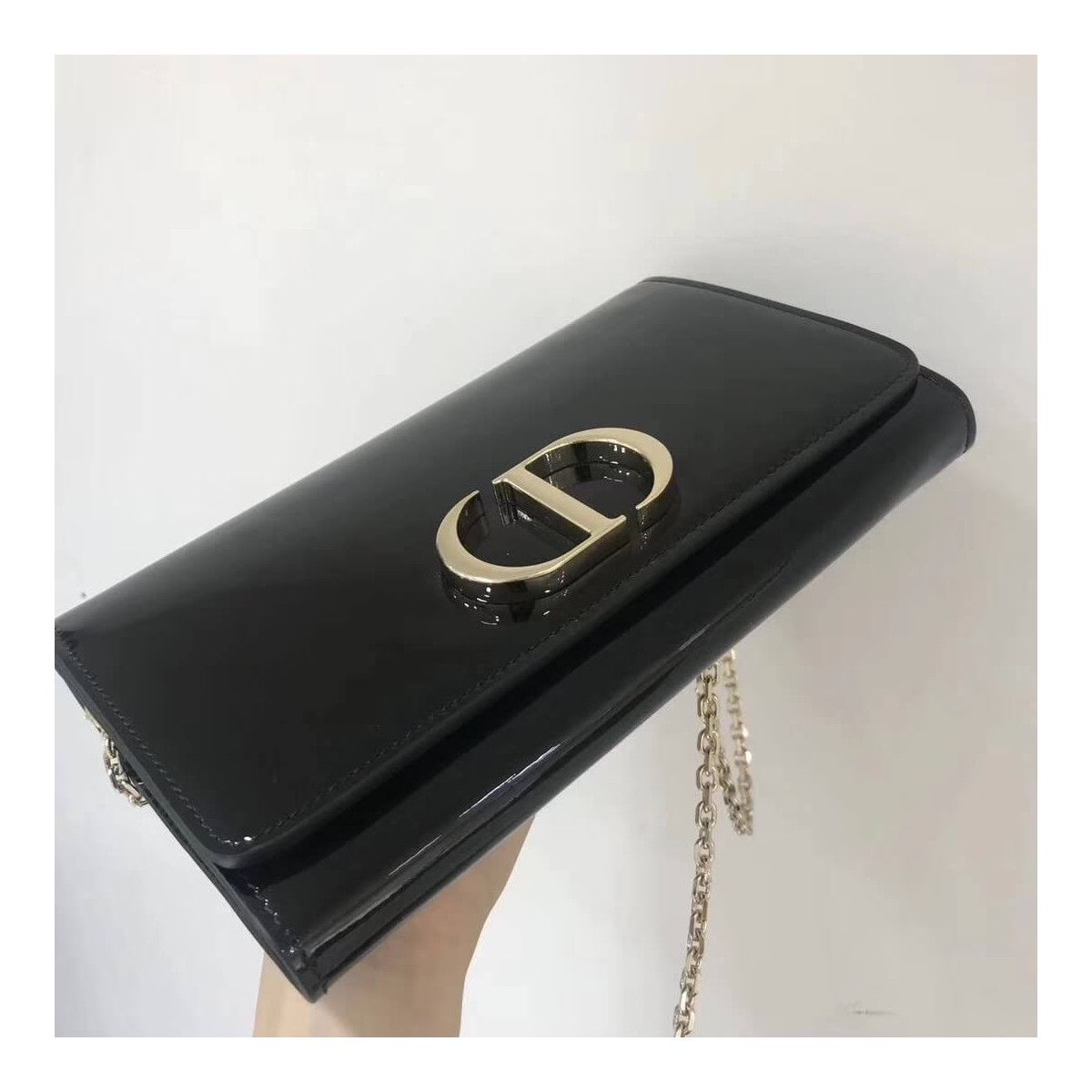 Christian Dior Black 30 Montaigne Patent Calfskin Wallet On Chain S2059