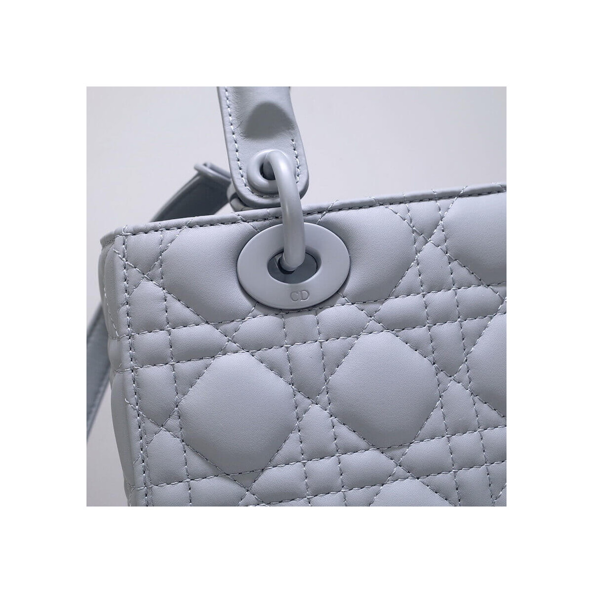 Dior Medium Lady Dior Bag in Ultramatte Cannage Calfskin M0565