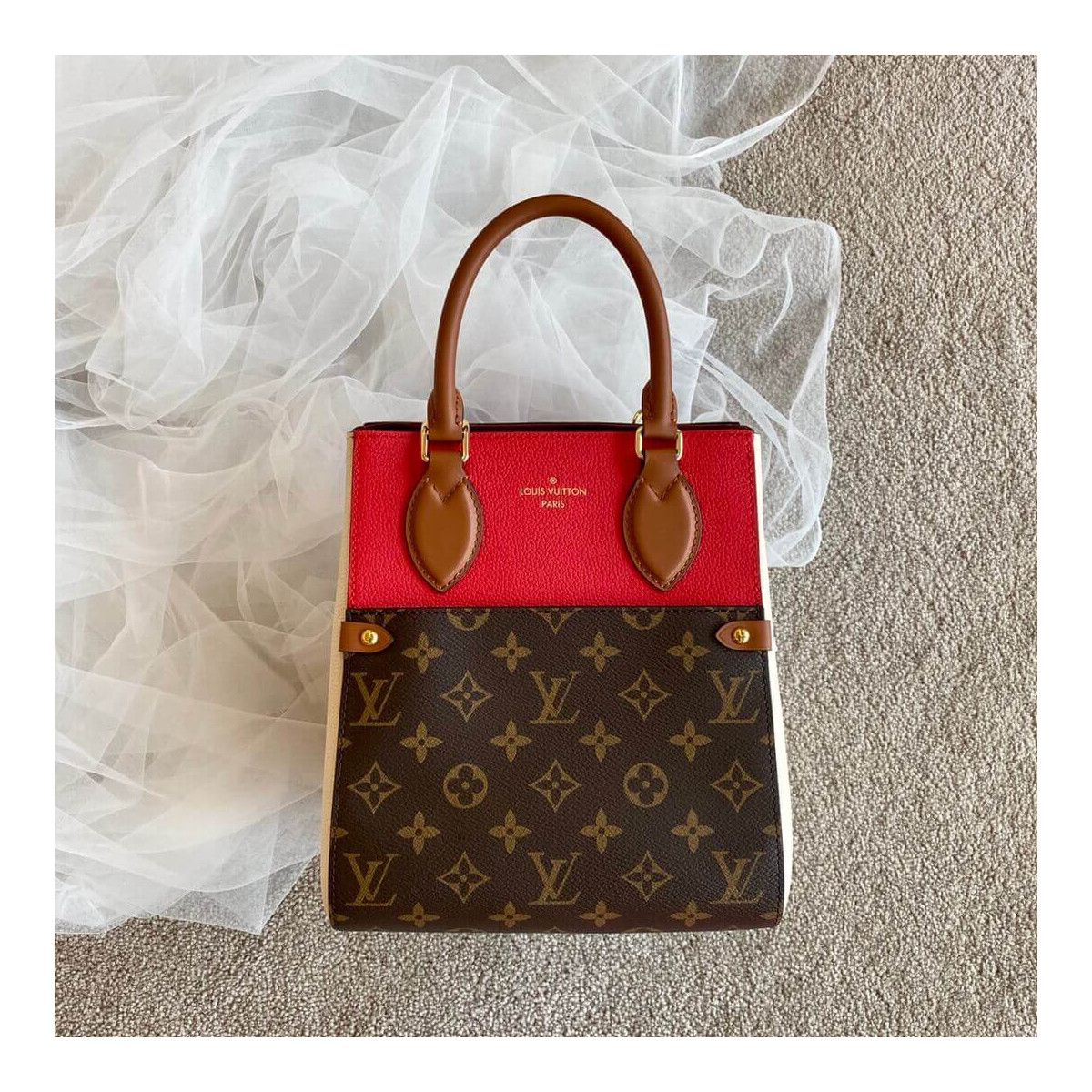 Louis Vuitton Fold Tote PM M45388 M45389