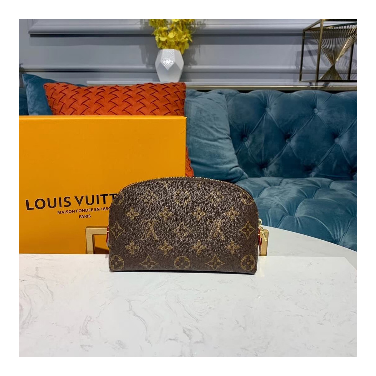 Louis Vuitton Monogram Canvas Cosmetic Pouch M47515