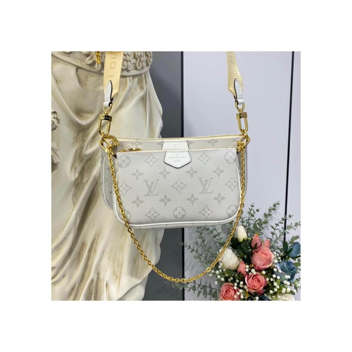 Louis Vuitton Monogram Multi Pochette Accessoires White