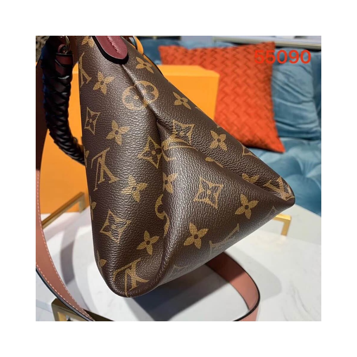 Louis Vuitton Monogram Canvas Beaubourg Hobo MiNi M55090