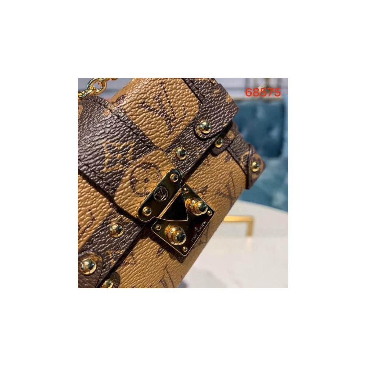 Louis Vuitton Essential Trunk M68575