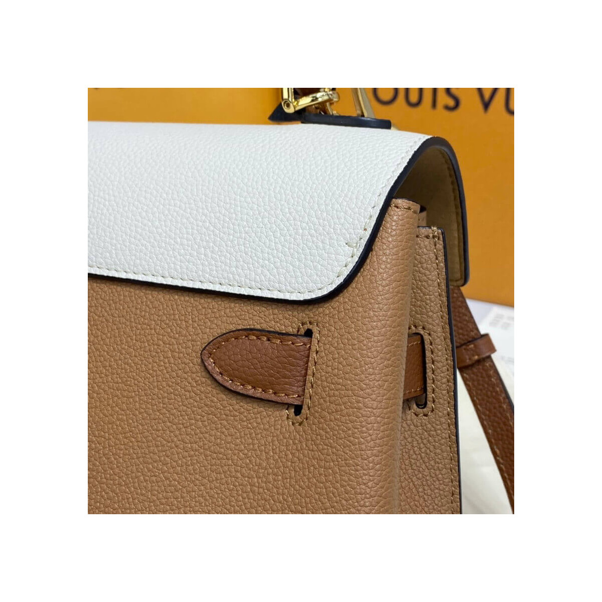 Louis Vuitton Lockme Ever BB M56645