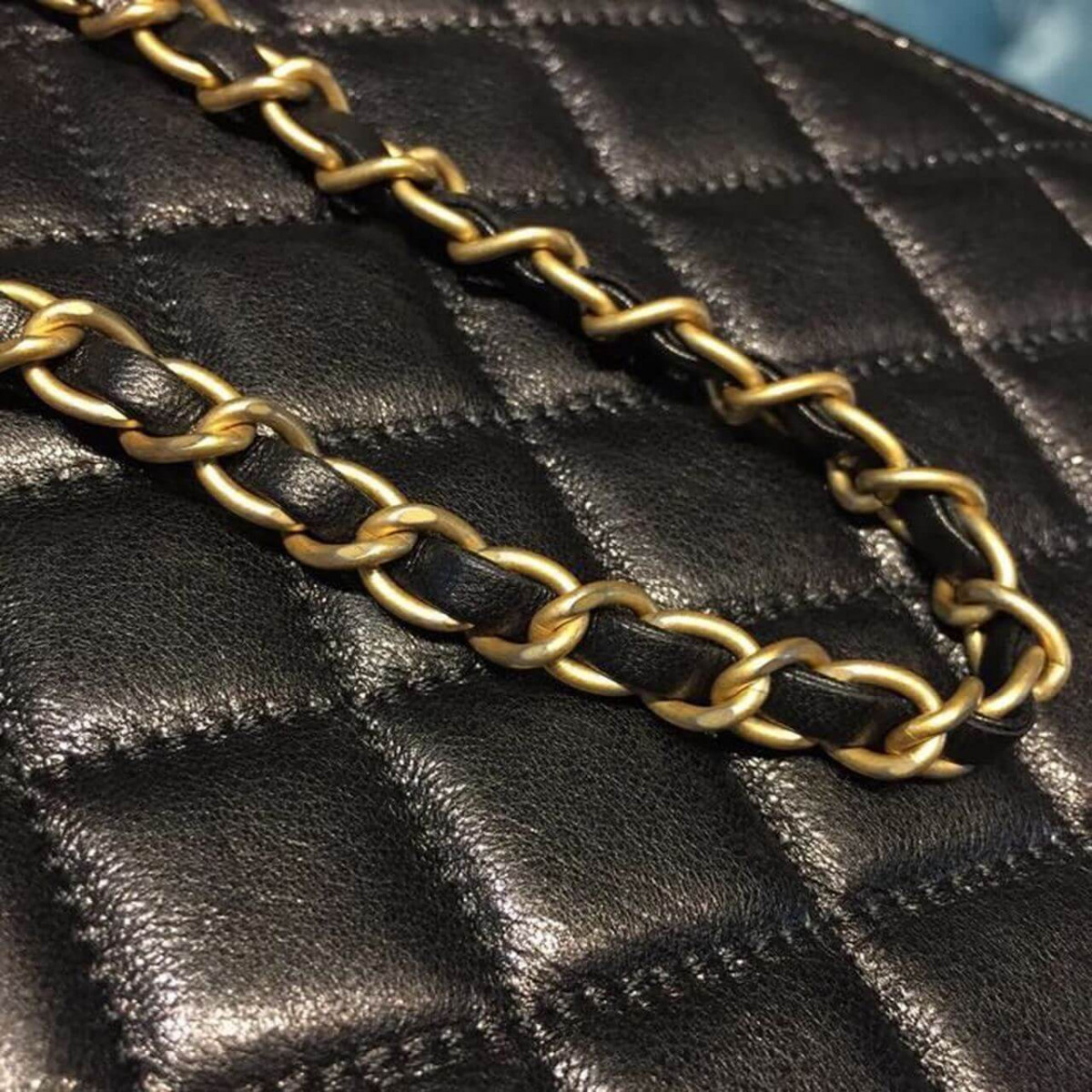 Chanel Small Pearl Chain Flap Bag AS0584