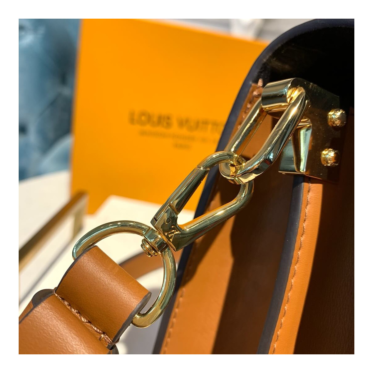 Louis Vuitton Mini Dauphine M53805