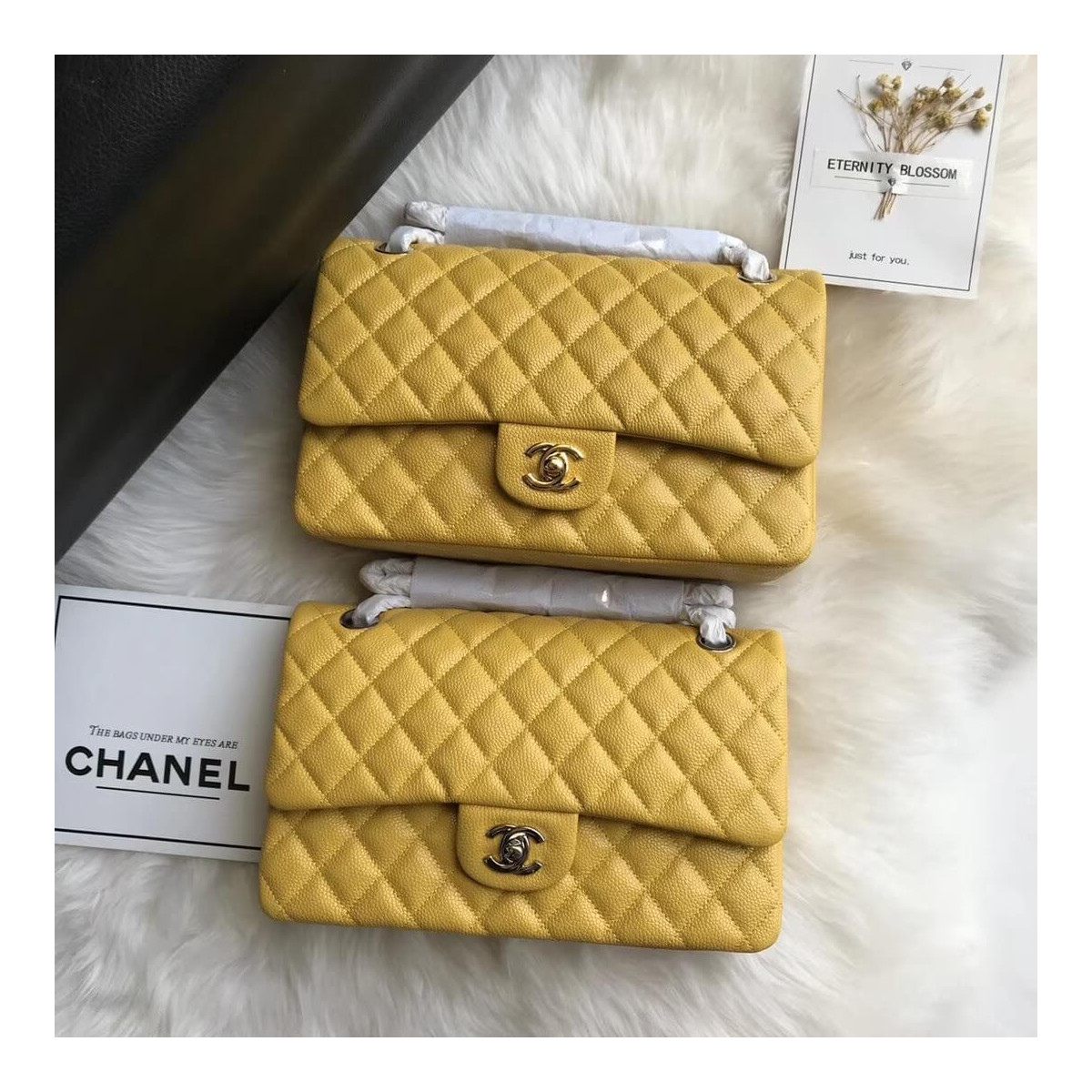 Chanel Caviar Calfskin Classic Flap Bag A01112