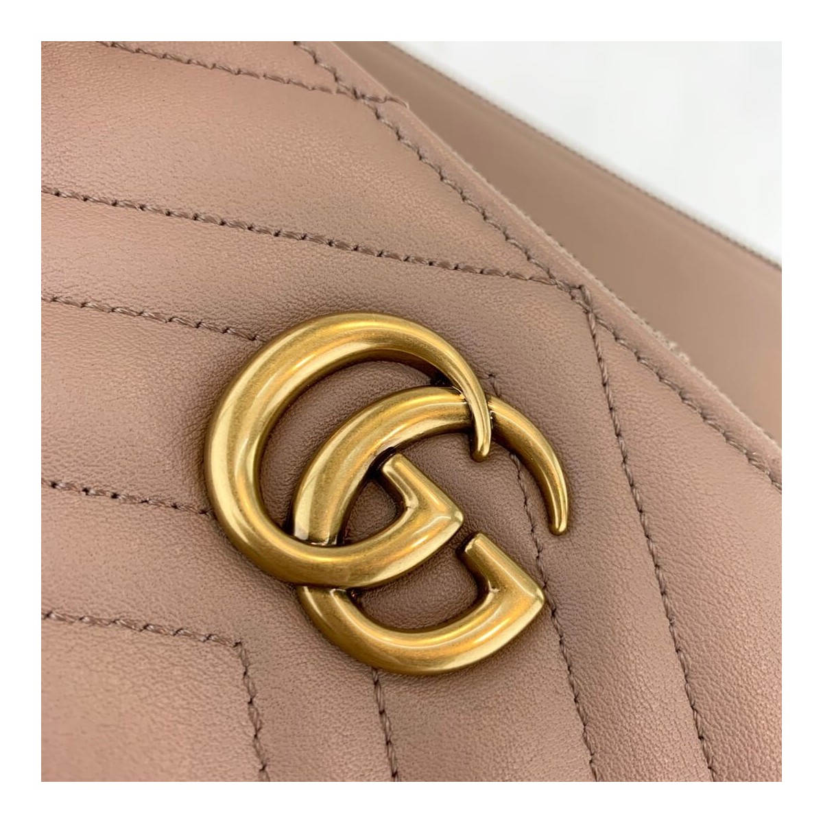 Gucci Marmont Matelasse Shoulder Bag 453878