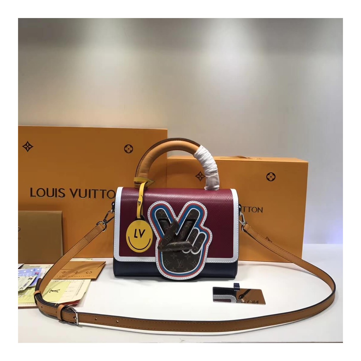 Louis Vuitton Epi Leather Twist MM M52514