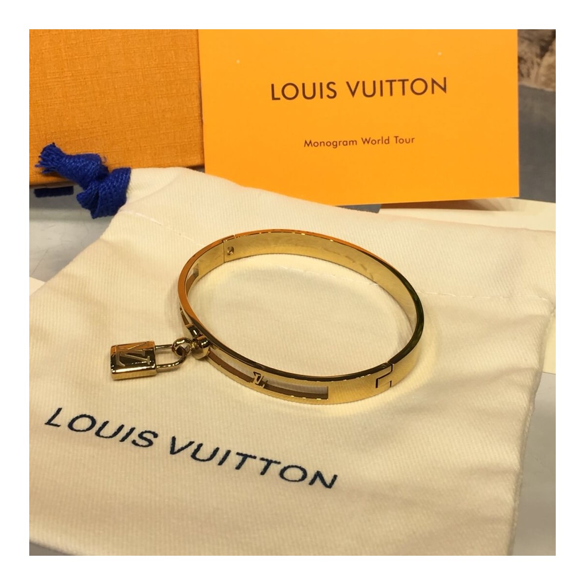 Louis Vuitton M6228 LV Lockit Bracelet Yellow Gold