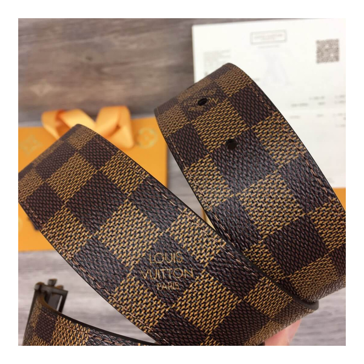 Louis Vuitton Initiales 40mm Belt M9807