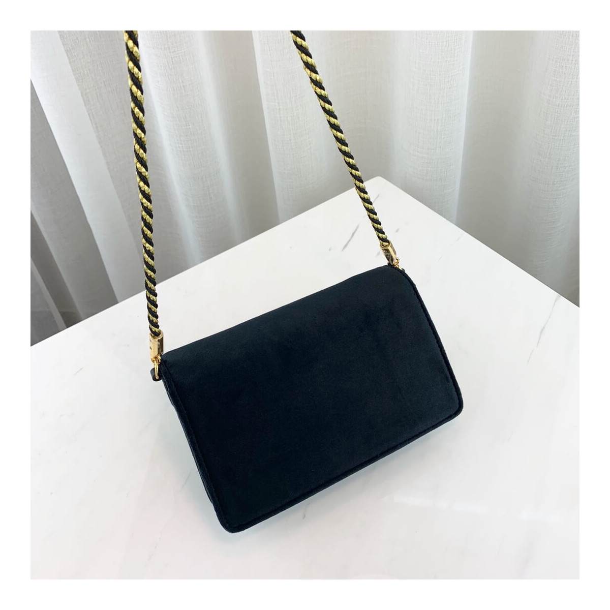 Gucci Shoulder Bag With Square G 544242