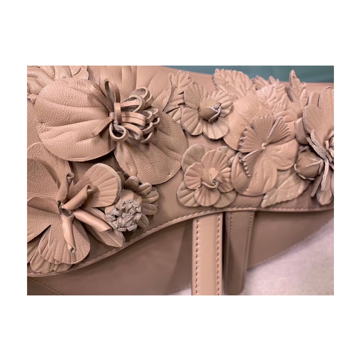 Christian Dior Embroidered Flowers Saddle Bag M0446