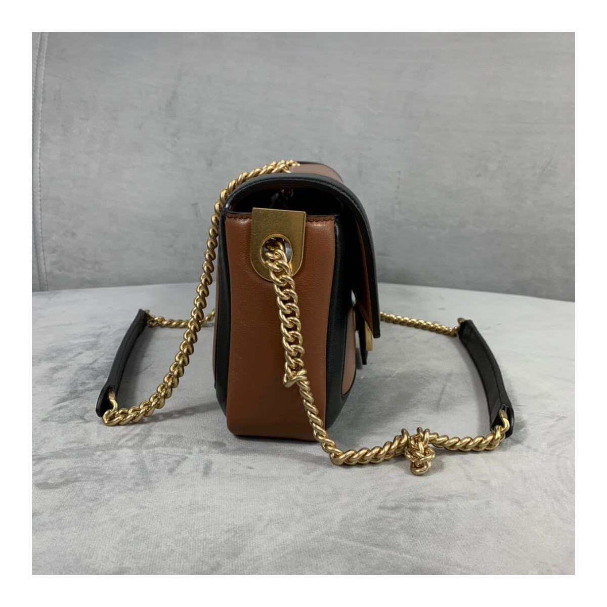 Fendi Baguette Chain Bag In Nappa Leather 8BR783