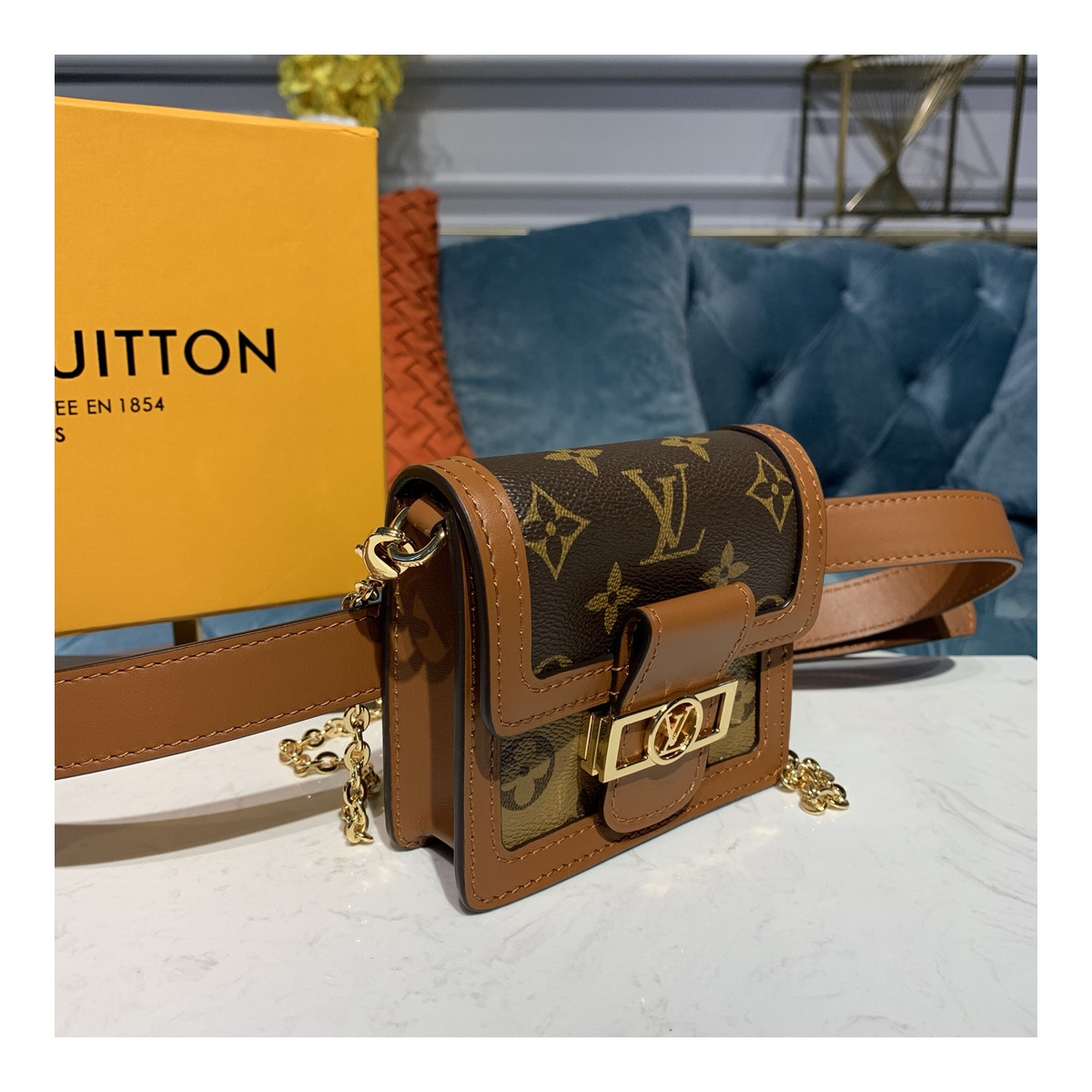 Louis Vuitton Bumbag Dauphine BB M68621