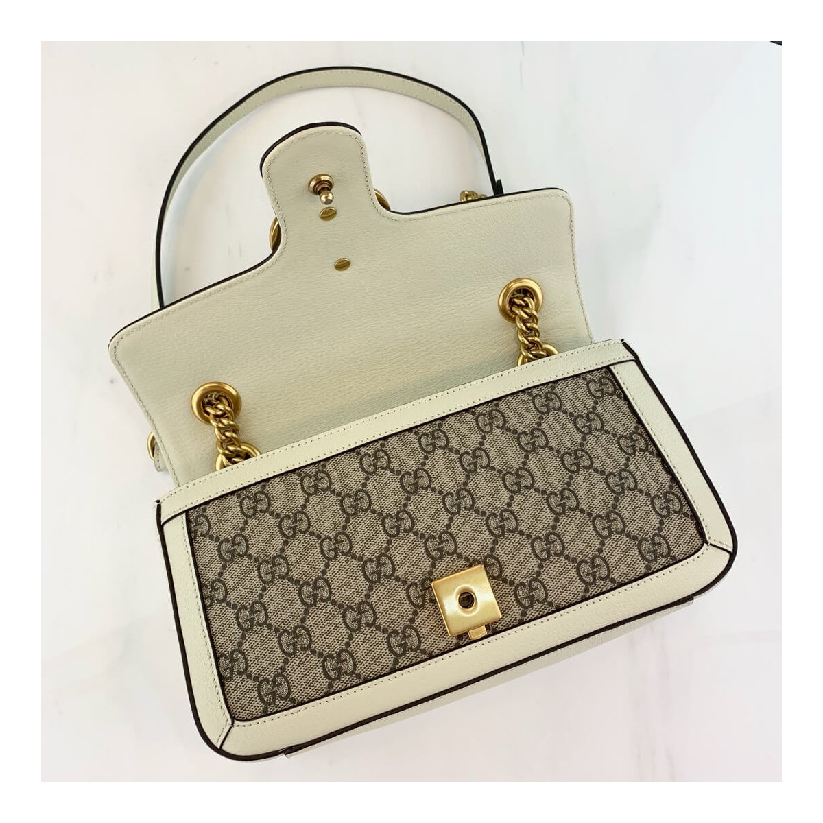 Gucci GG Supreme Small Shoulder Bag 443497