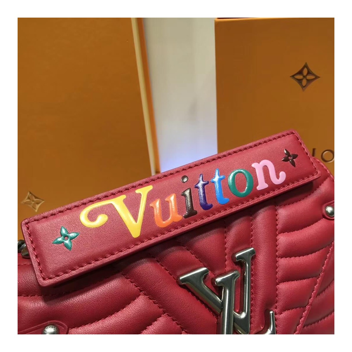 Louis Vuitton New Wave Chain Bag PM M51683