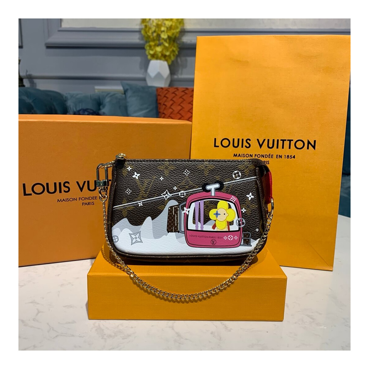 Louis Vuitton Courchevel Mini Pochette Accessoires M68490