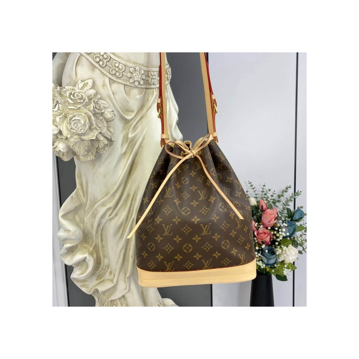 Louis Vuitton Monogram Noe M42224