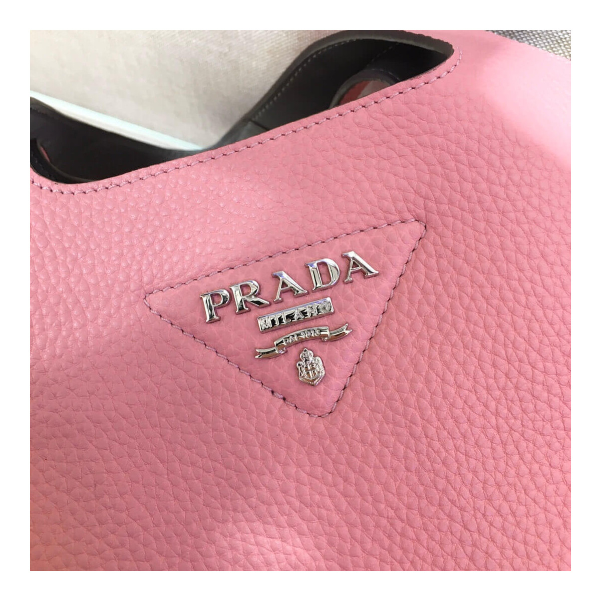 Prada Leather Handbag 1BG335