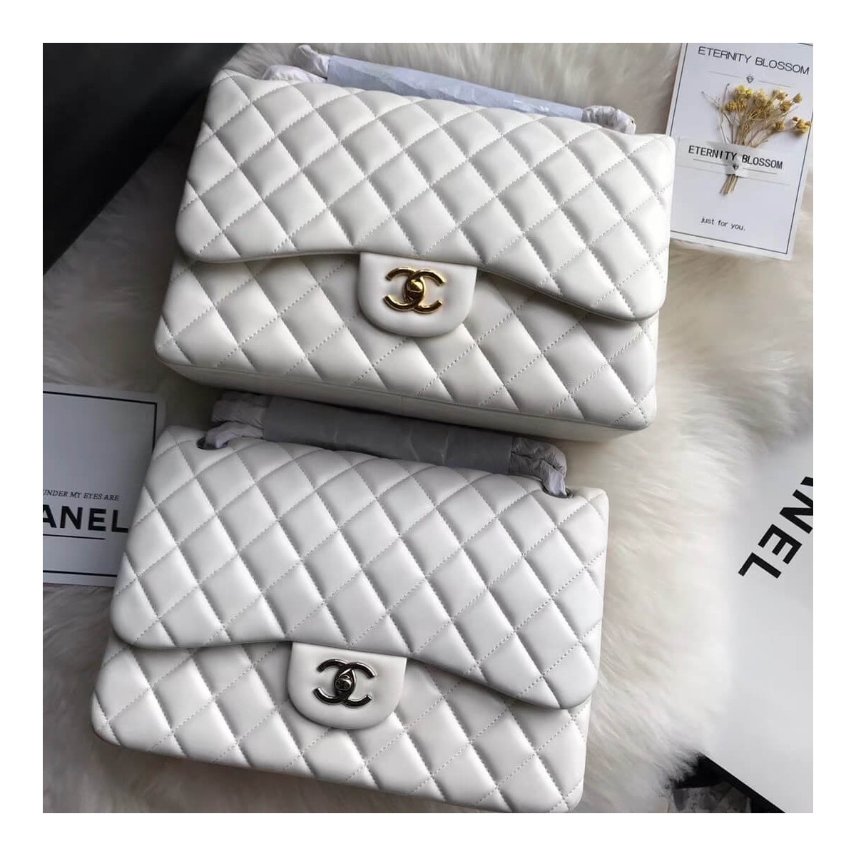 Chanel Lambskin 30cm Classic Flap Bag A1113