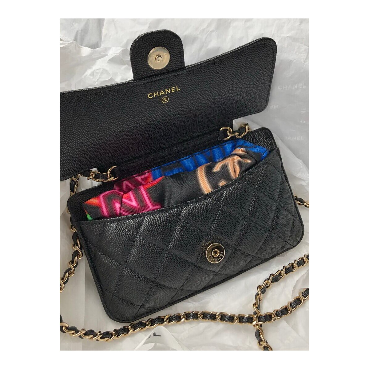 Chanel Foldable Tote Bag With Chain AP2095