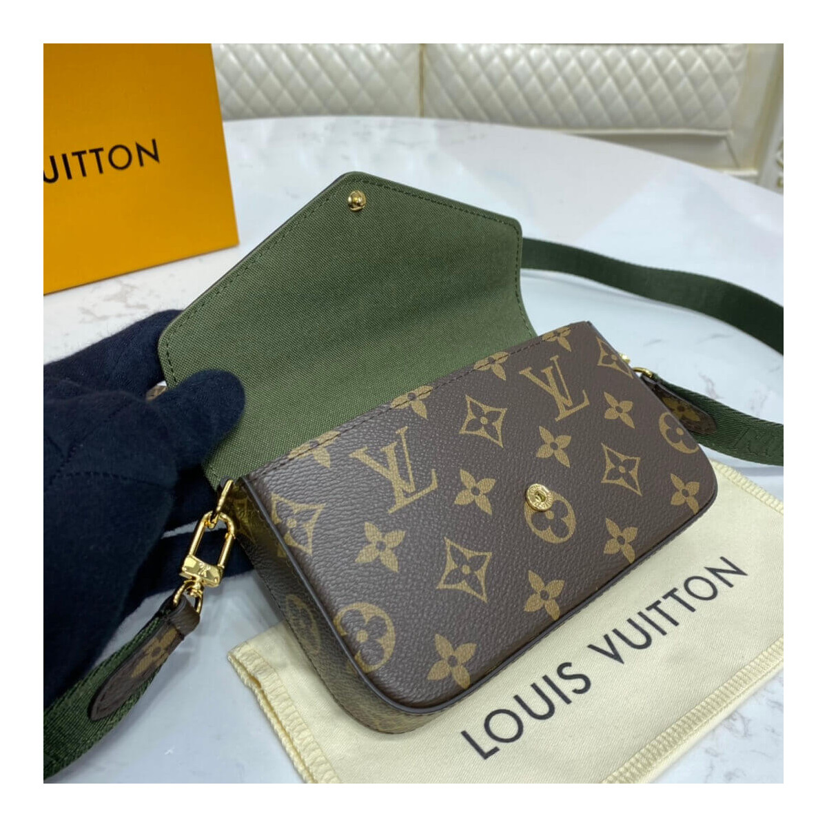 Louis Vuitton Multi Pochette Felicie M80091