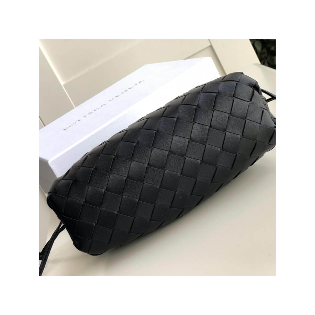 Bottega Veneta Woven Leather The Pouch 20 585852