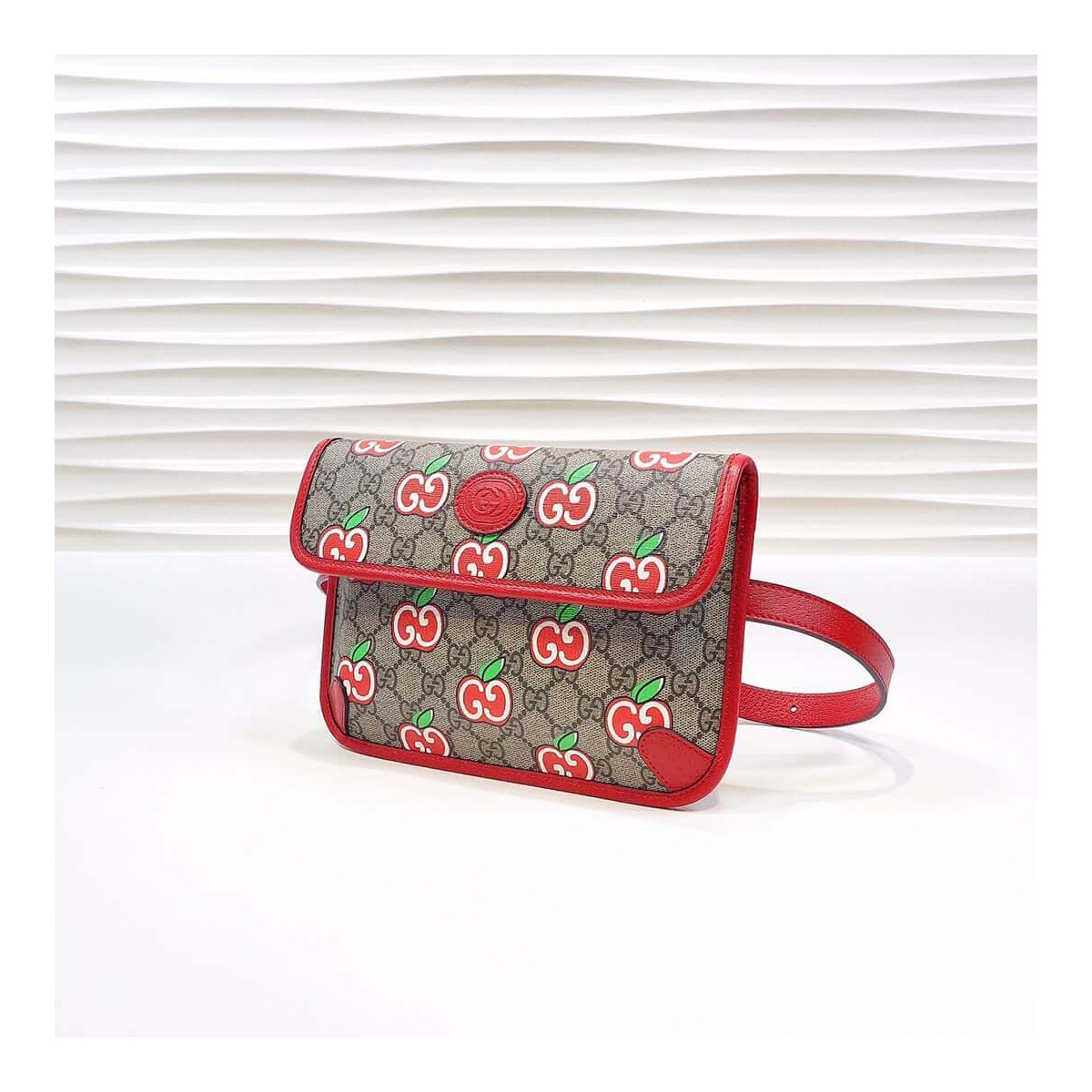 Gucci GG Apple Print Belt Bag 625233